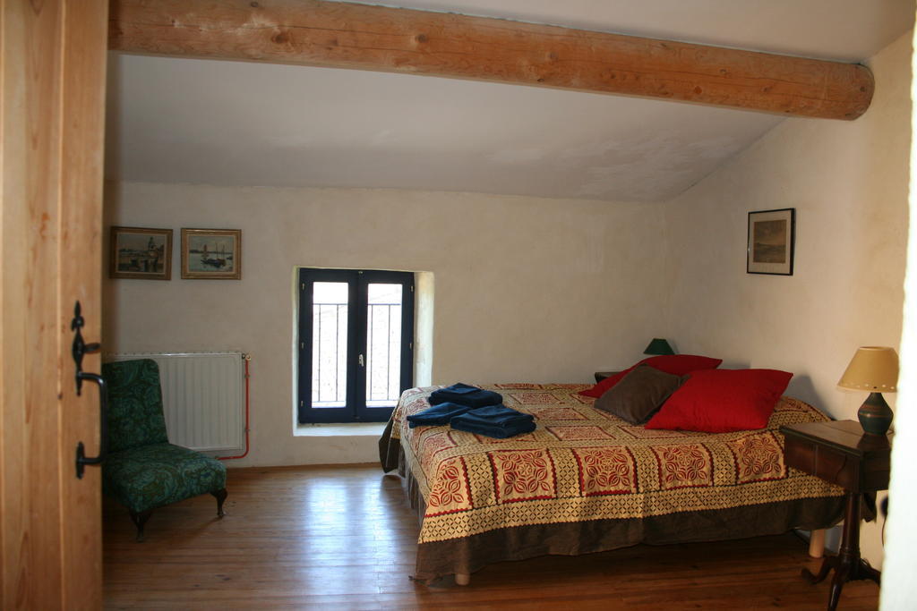 La Salamandre Bleue Villa Chantemerle-les-Grignan Ruang foto