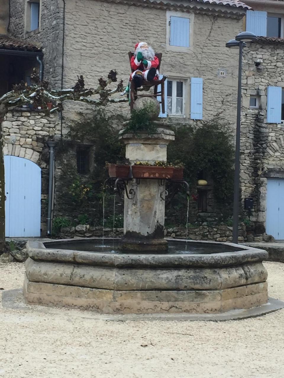La Salamandre Bleue Villa Chantemerle-les-Grignan Bagian luar foto